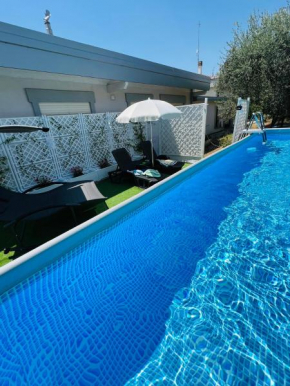 La Casetta tra Sassi e Ulivi B&B